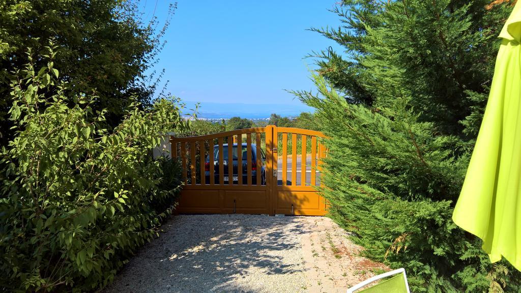 Gites Le Panorama Collonges-sous-Saleve Экстерьер фото